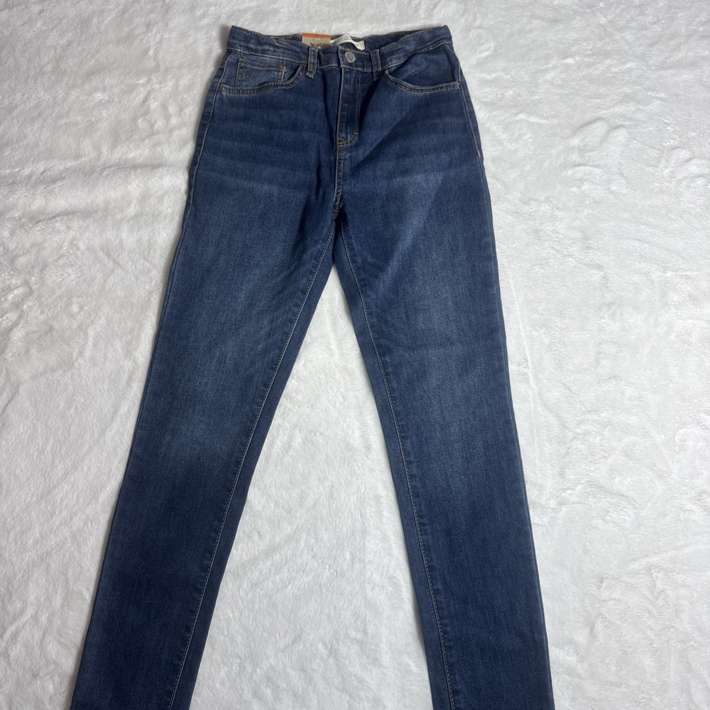 Levi’s Youth 720 High Rise Super Skinny  Blue Jeans Adjustable Size 12